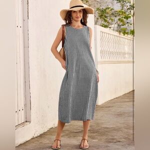 Black and White Gingham Sleeveless Dress